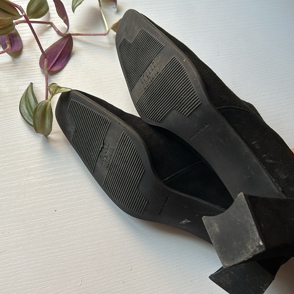 EUC designer Stuart Weitzman Black Suede block heels Sz 7 - Picture 6 of 11
